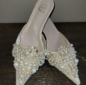 Le Flip La Flop Pearl Embellished Kitten Heel shoes